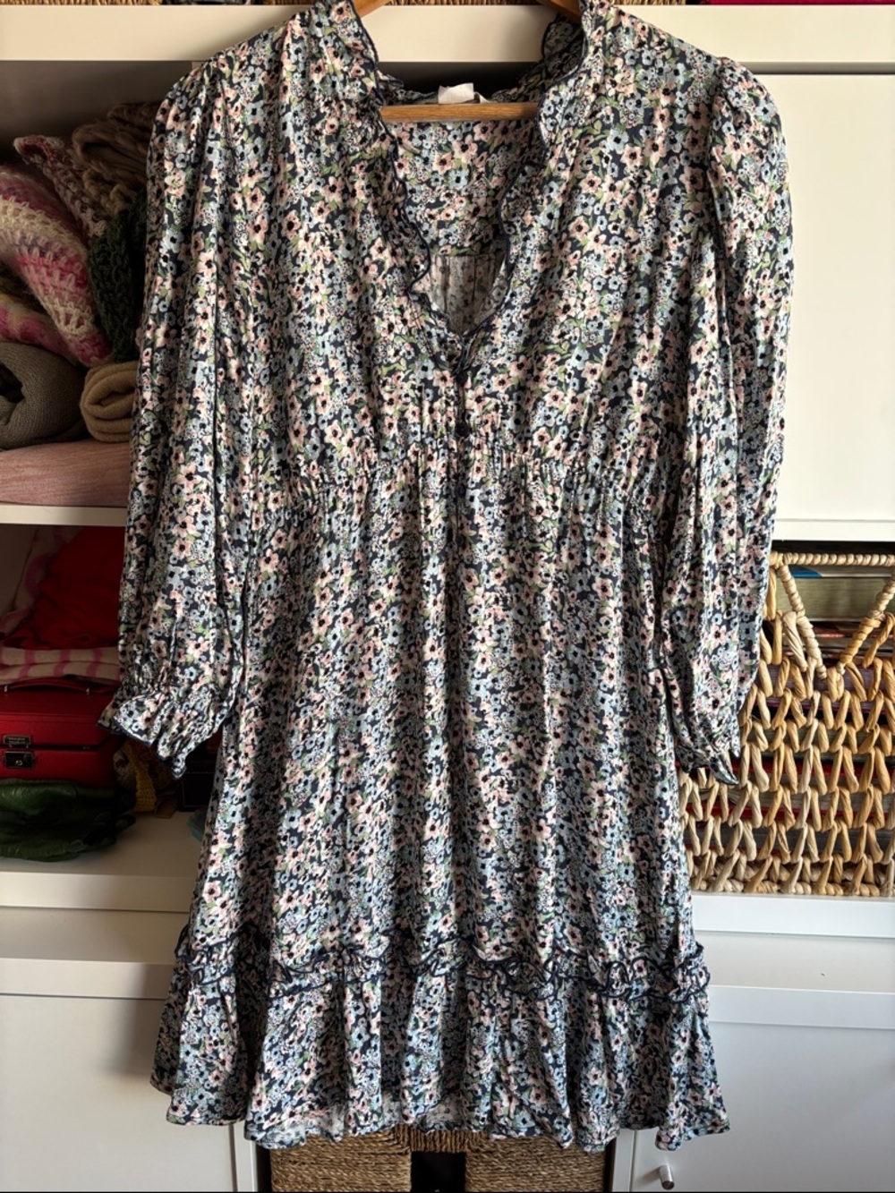 APRICOT Floral Tiered V-Neck Long Sleeve Dress in Multi